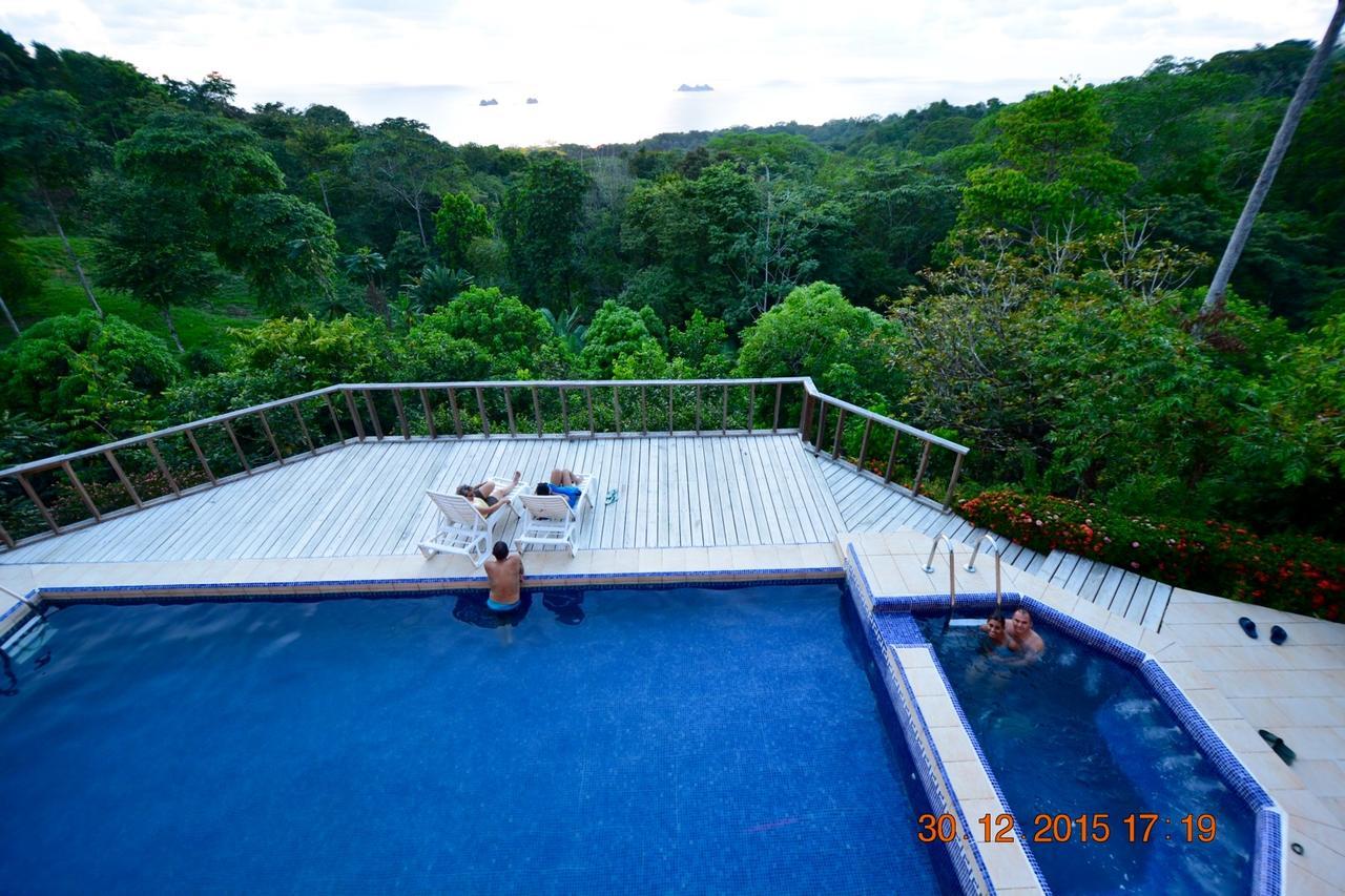 Отель Many'S House Ballena Экстерьер фото
